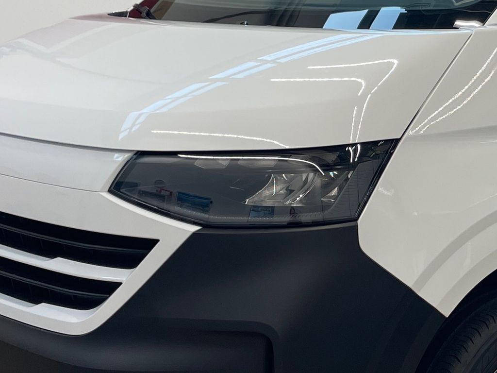 Volkswagen T7 Caravelle