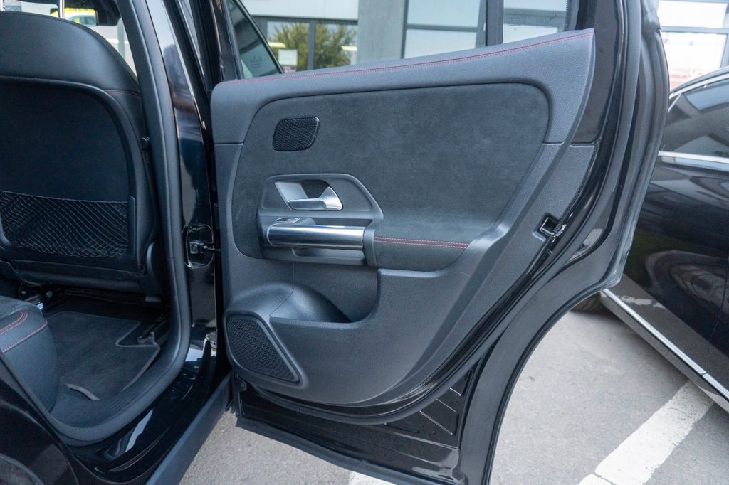 Mercedes-Benz EQA 2023