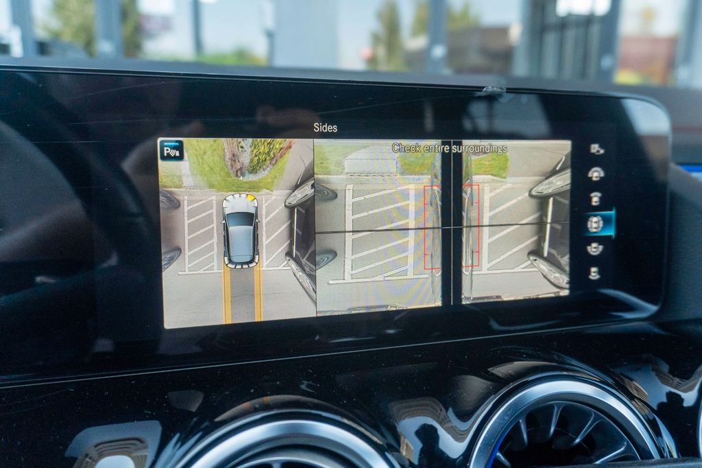 Mercedes-Benz EQA 2023