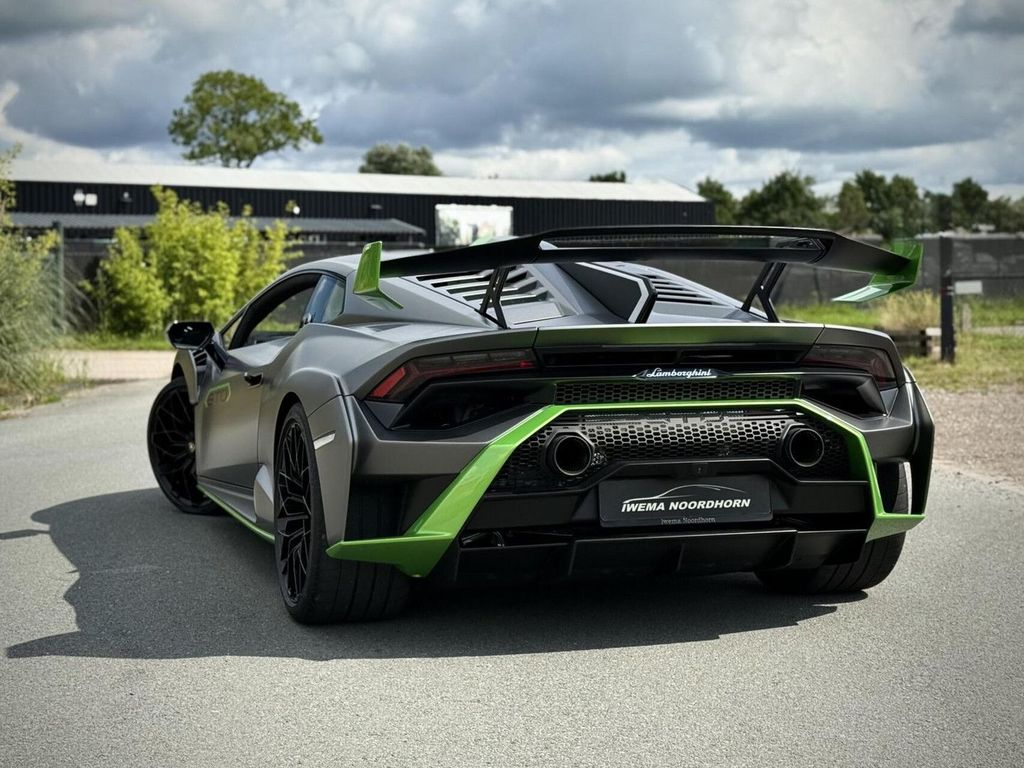 Lamborghini Huracán 2023