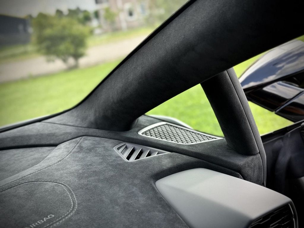 Lamborghini Huracán 2023