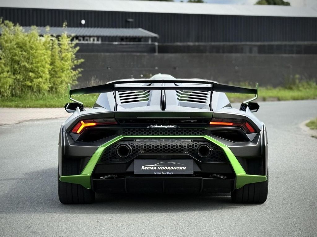 Lamborghini Huracán 2023