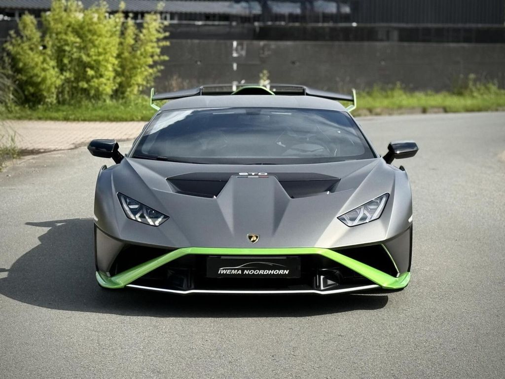 Lamborghini Huracán 2023