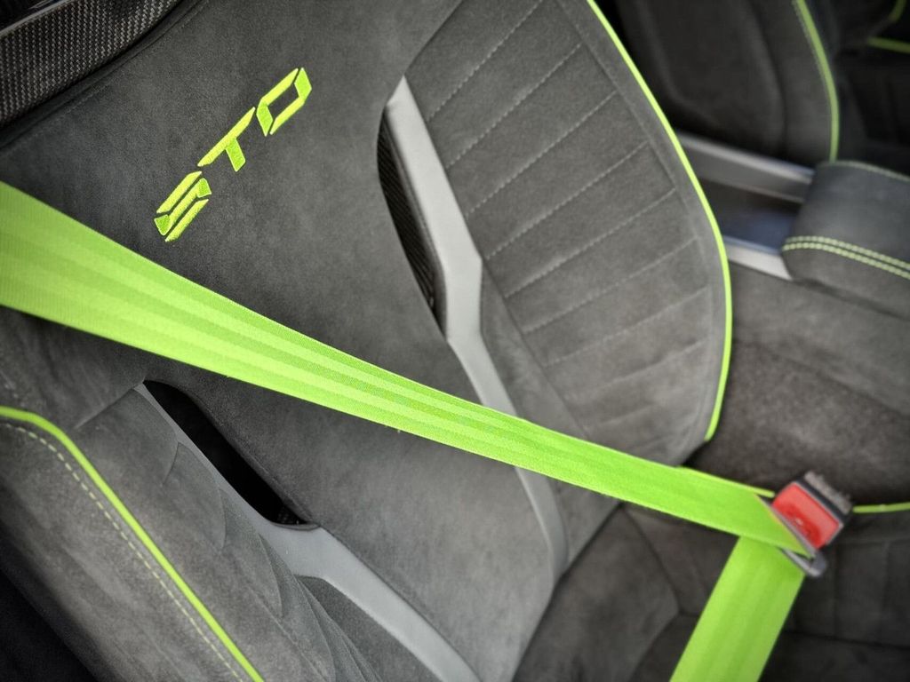 Lamborghini Huracán 2023