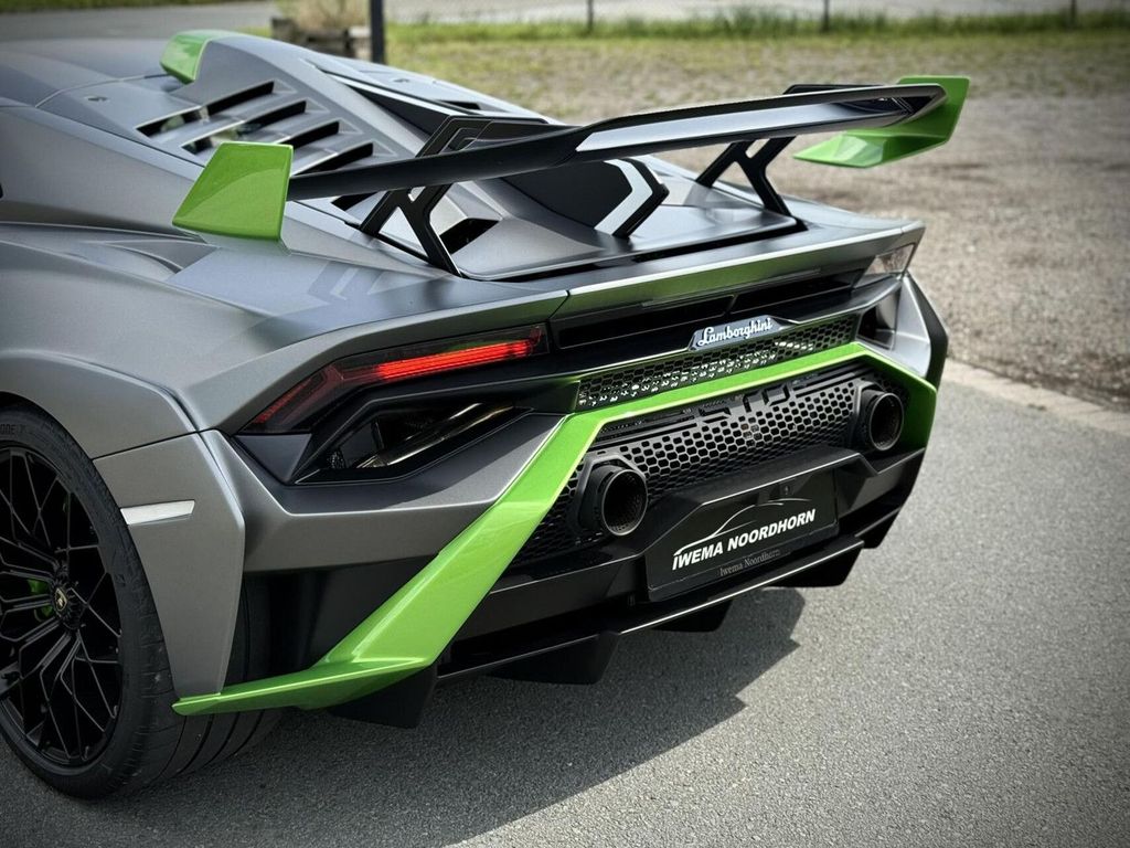 Lamborghini Huracán 2023