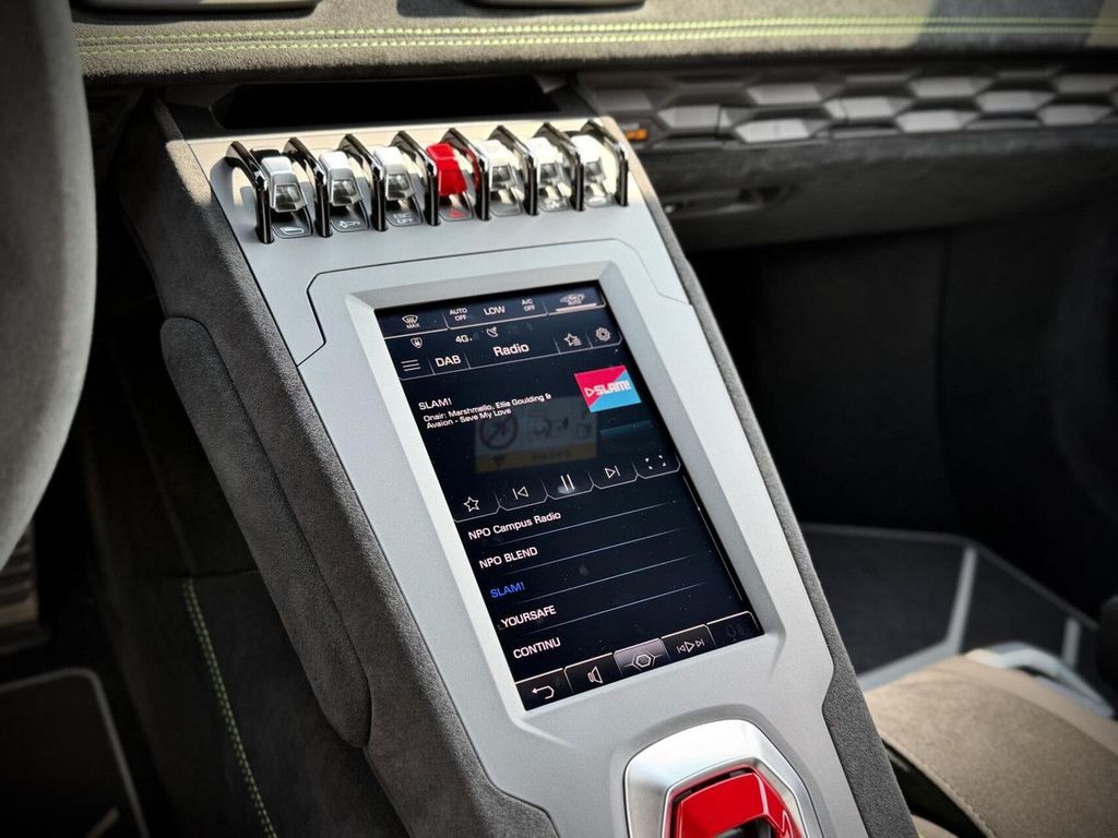 Lamborghini Huracán 2023
