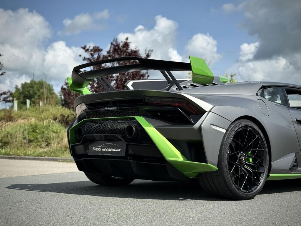 Lamborghini Huracán 2023