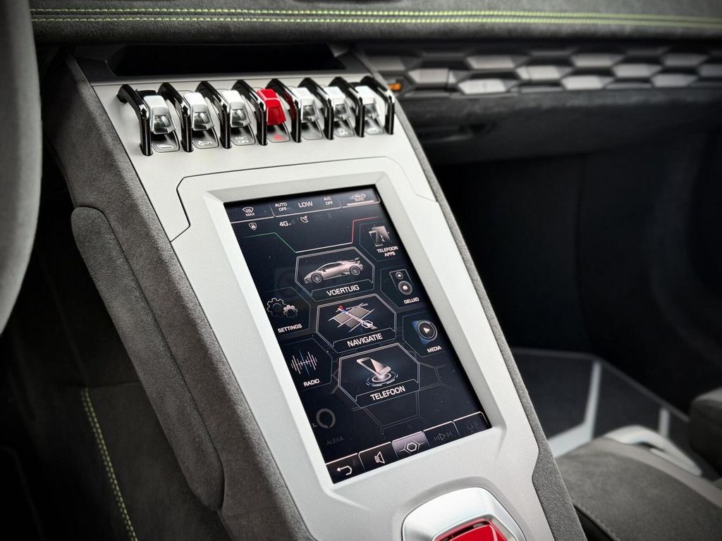 Lamborghini Huracán 2023