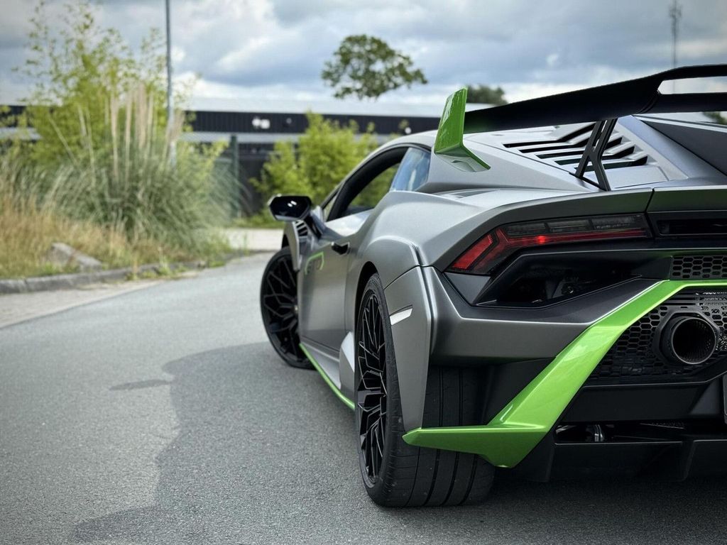 Lamborghini Huracán 2023