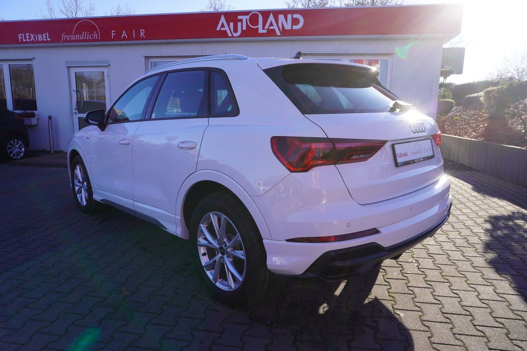 Audi Q3 2021