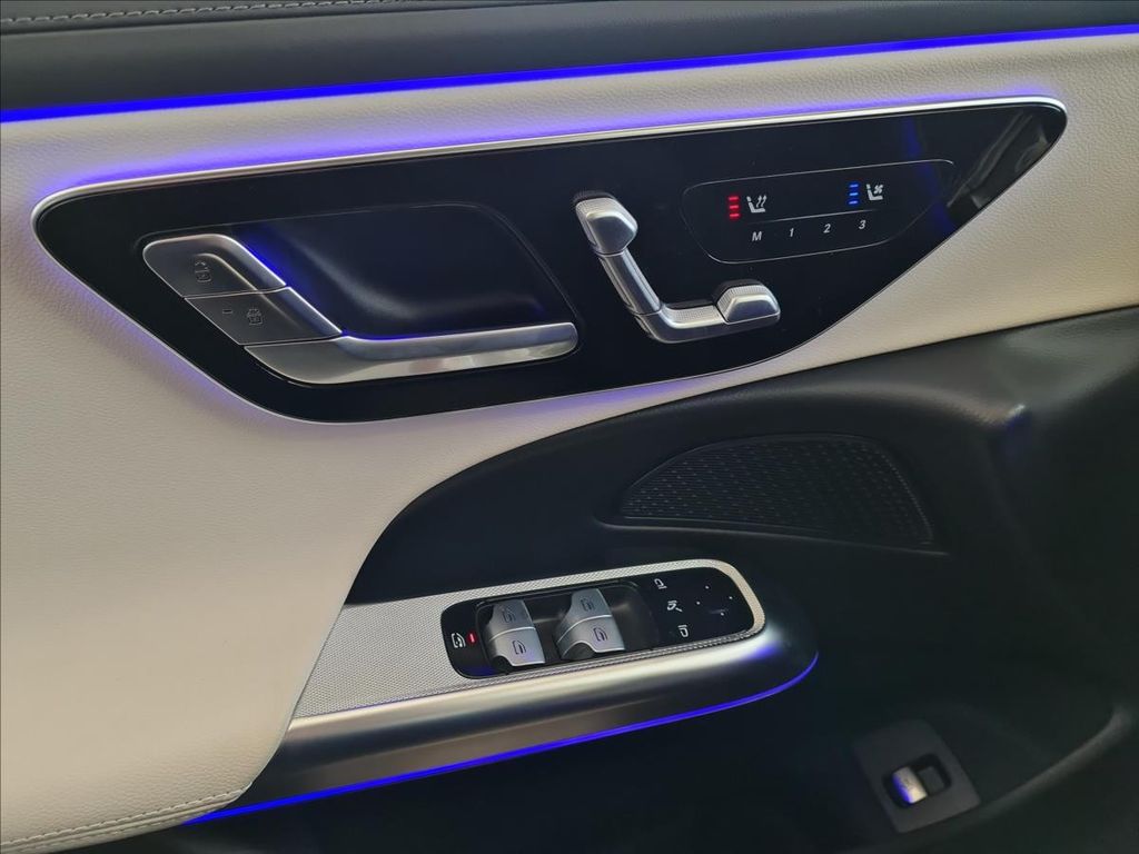 Mercedes-Benz E 220 2024