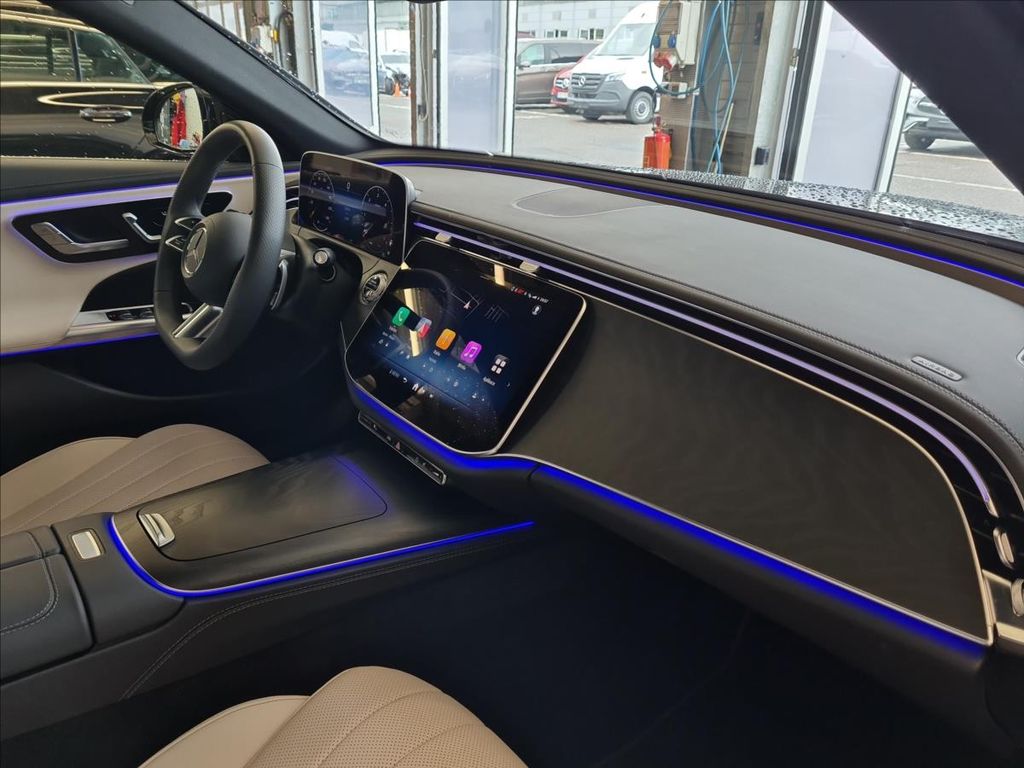 Mercedes-Benz E 220 2024
