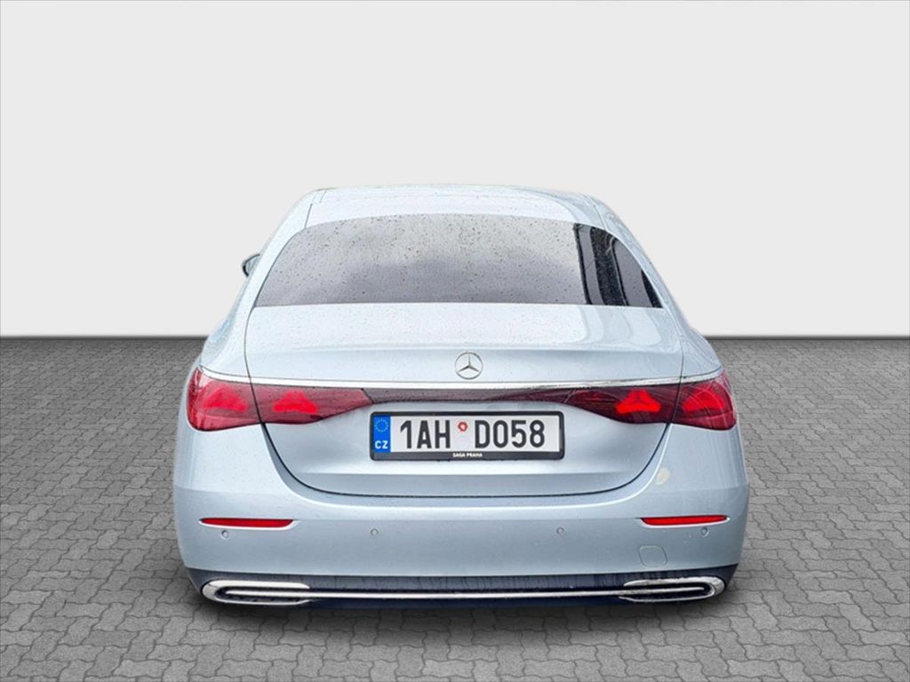 Mercedes-Benz E 220 2024