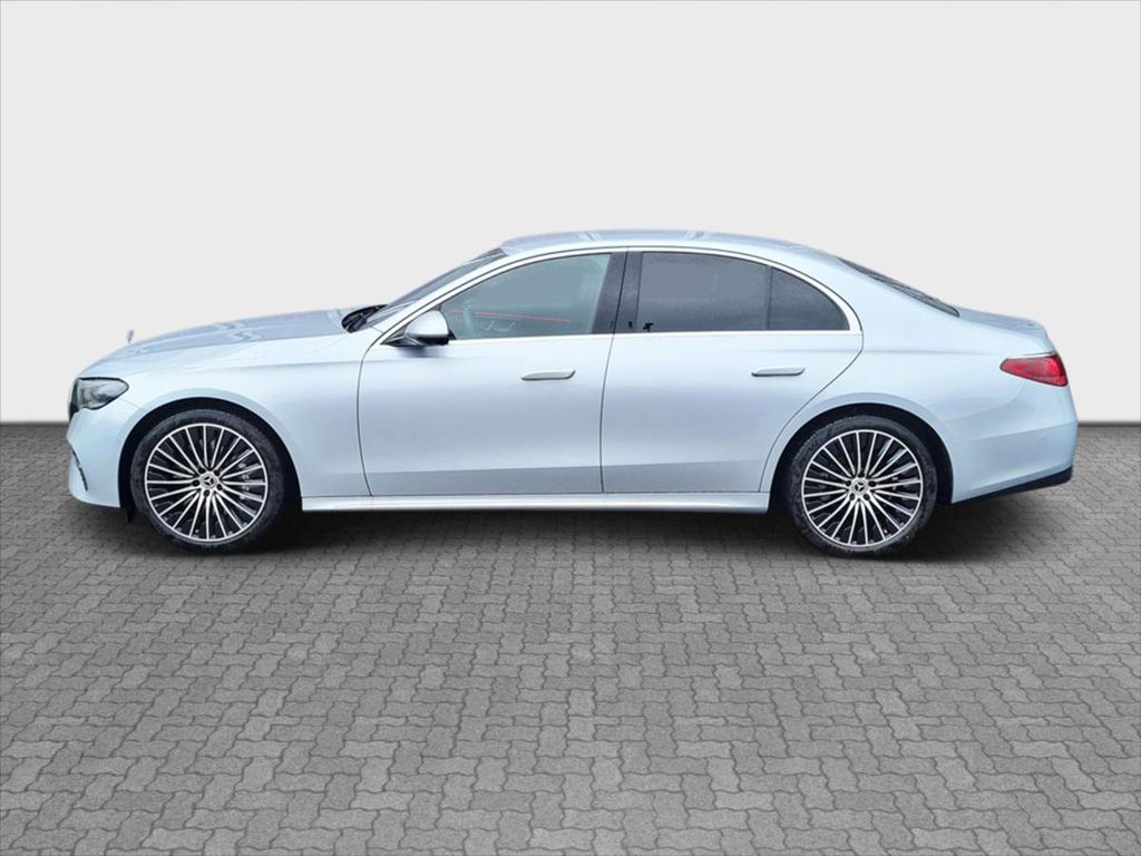 Mercedes-Benz E 220 2024