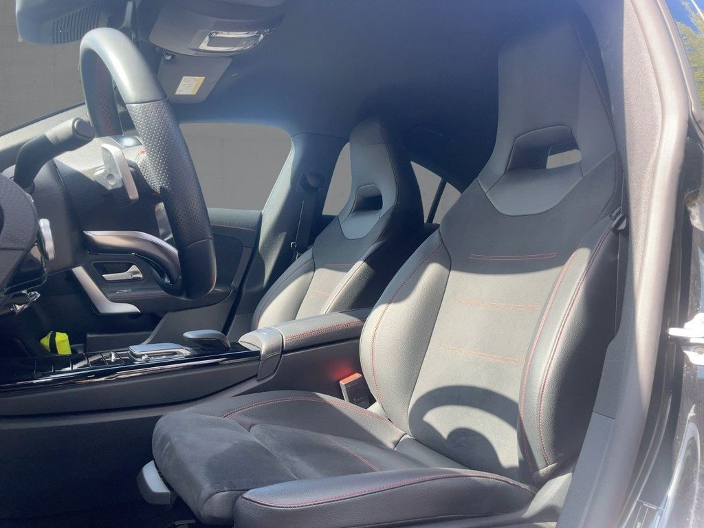 Mercedes-Benz CLA 250 2022