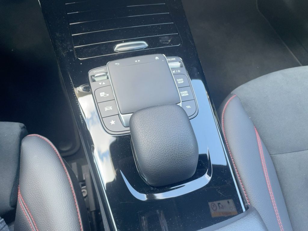 Mercedes-Benz CLA 250 2022