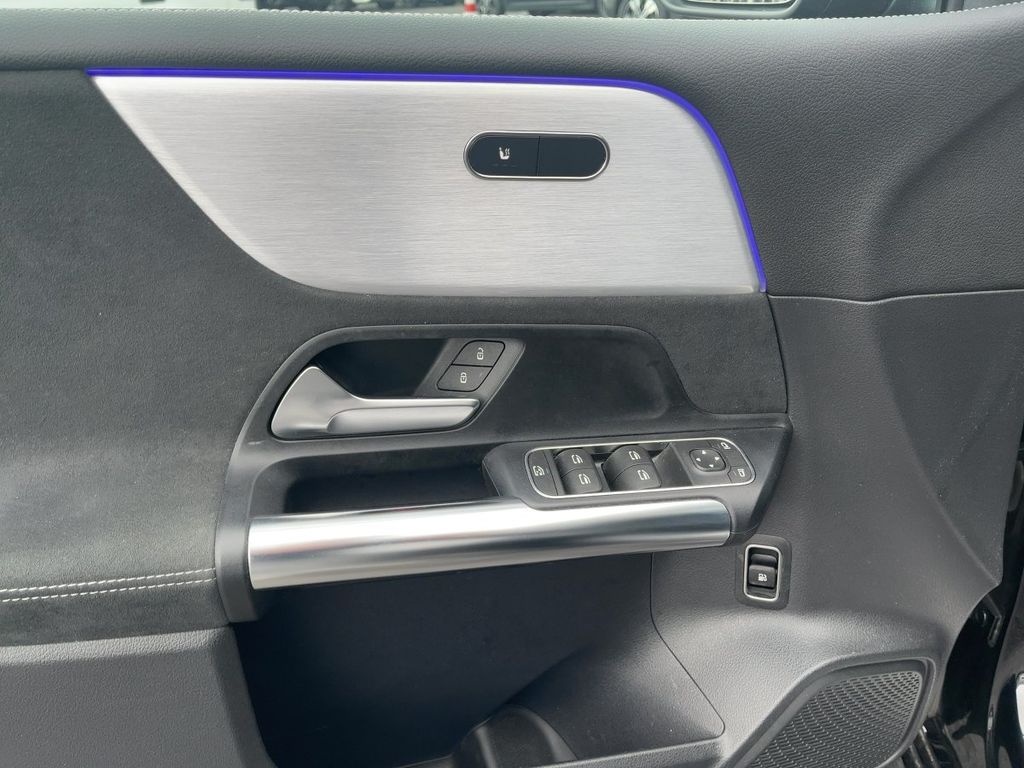 Mercedes-Benz B 250 2022