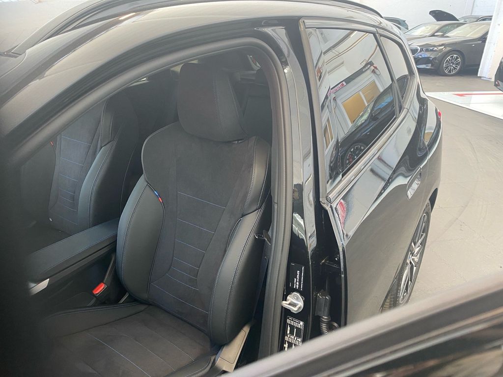 BMW 220 Active Tourer 2025