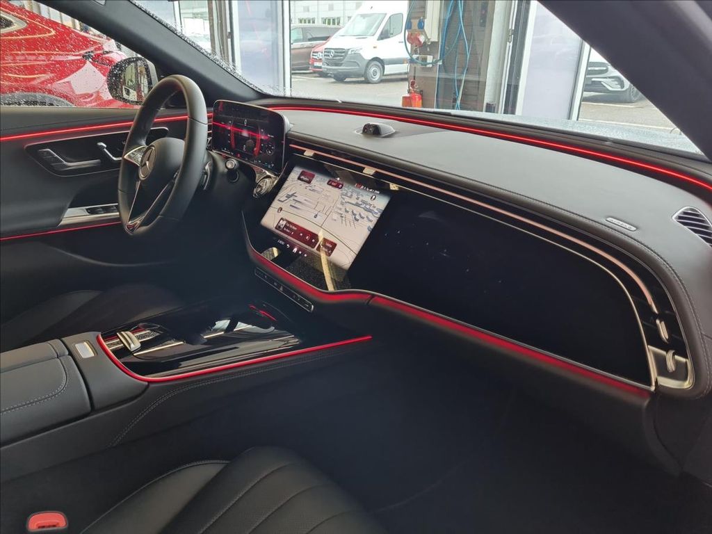 Mercedes-Benz E 220 2024