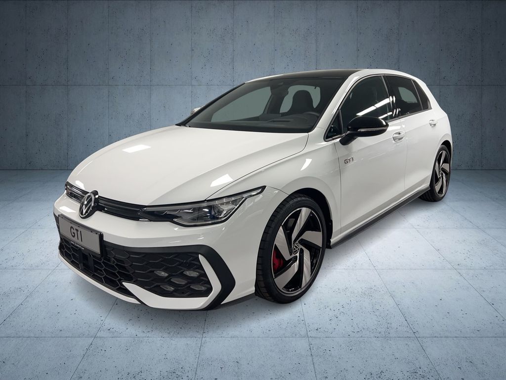 Volkswagen Golf 2024