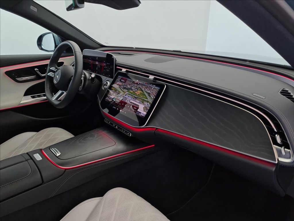 Mercedes-Benz E 220 2024