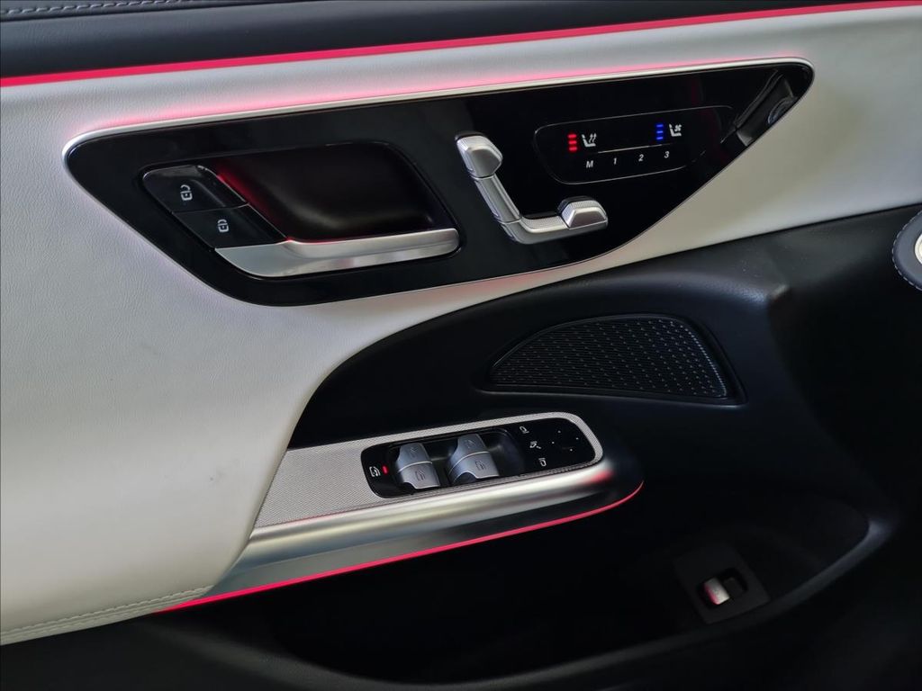 Mercedes-Benz E 220 2024