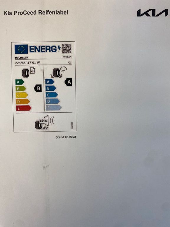 Kia pro cee'd / ProCeed