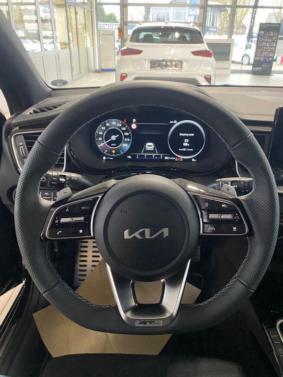 Kia pro cee'd / ProCeed