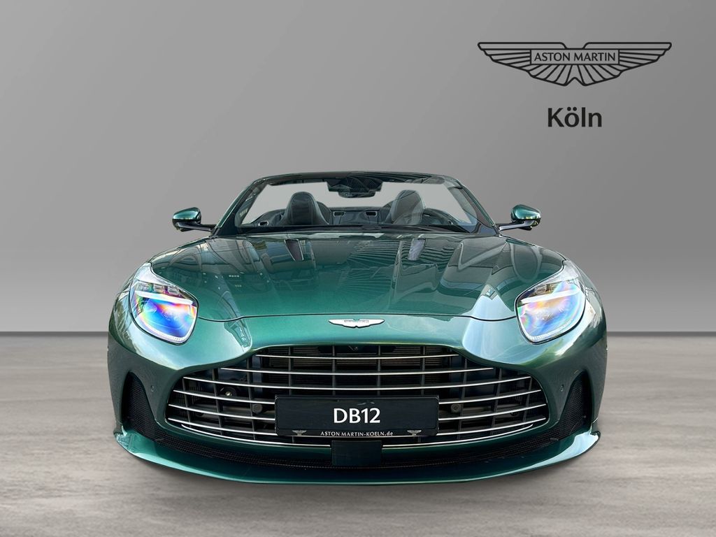 Aston Martin DB12