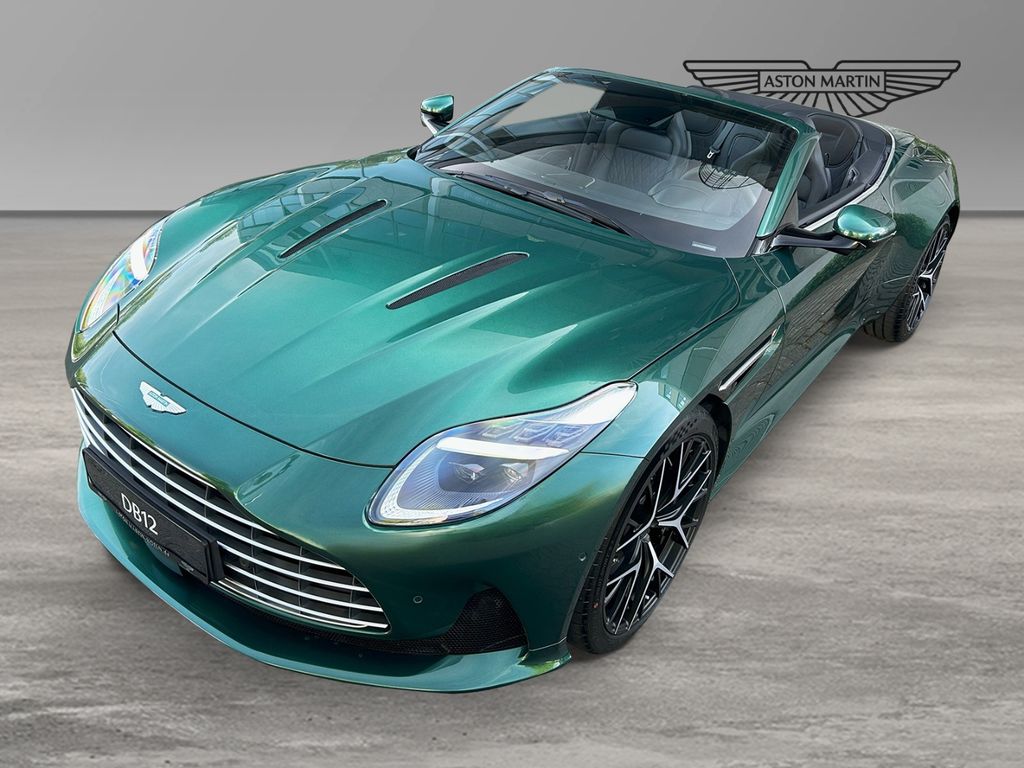 Aston Martin DB12