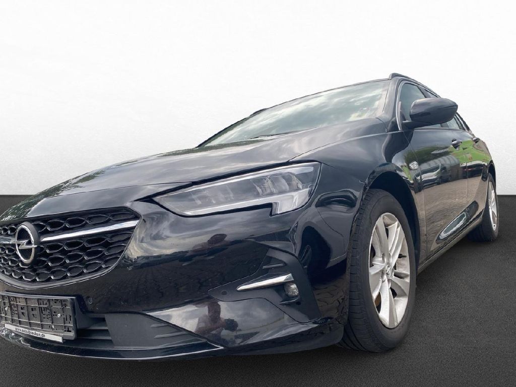 Opel Insignia 2021