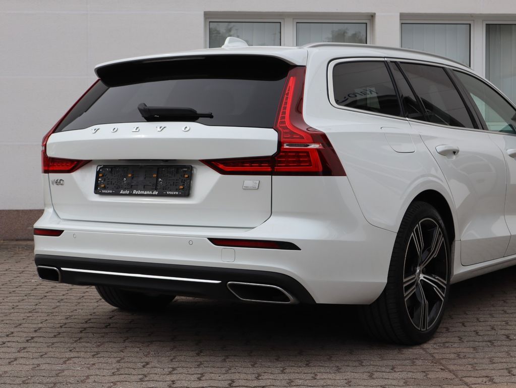 Volvo V60 2021