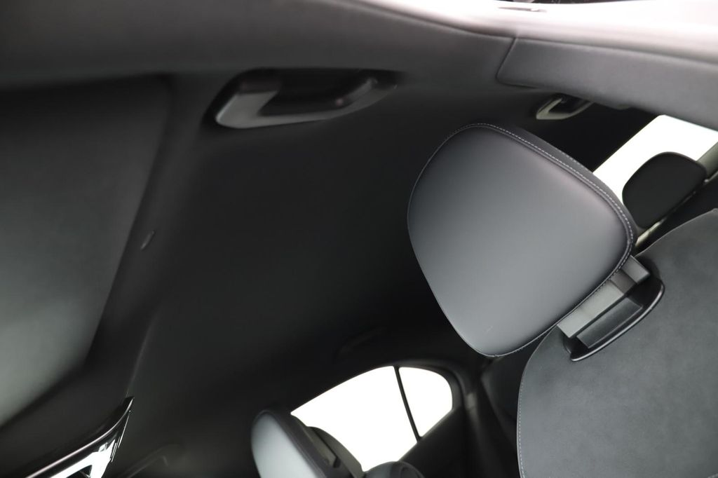 Mercedes-Benz C 300 2024