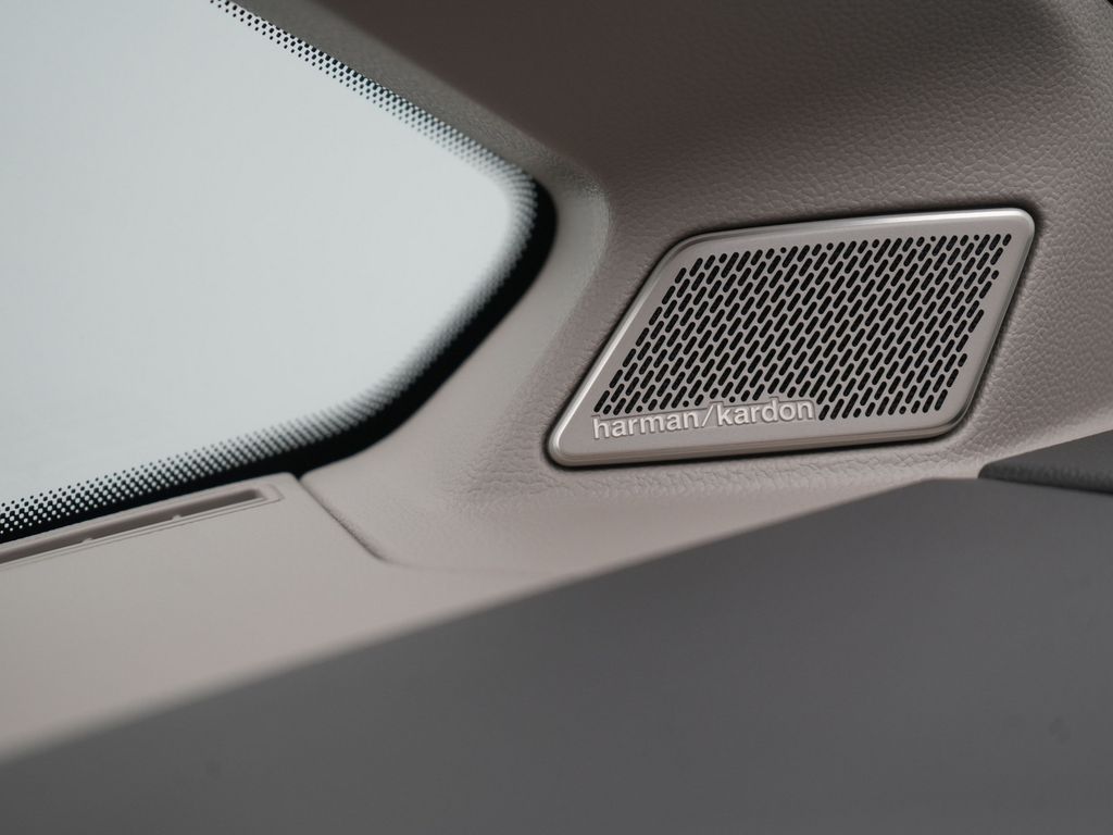 Volkswagen T7 Multivan 2025