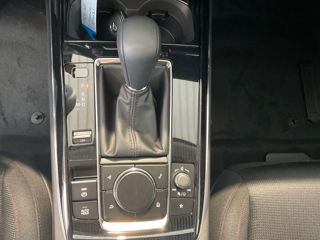 Mazda CX-30 2025