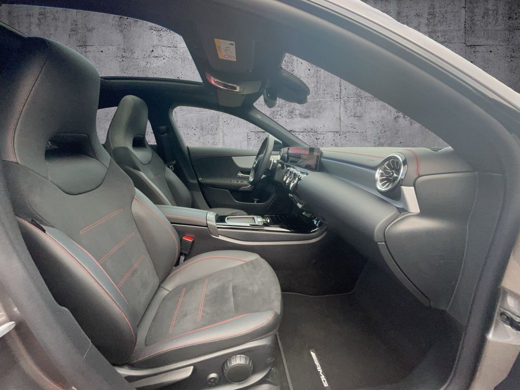 Mercedes-Benz CLA 200 2023