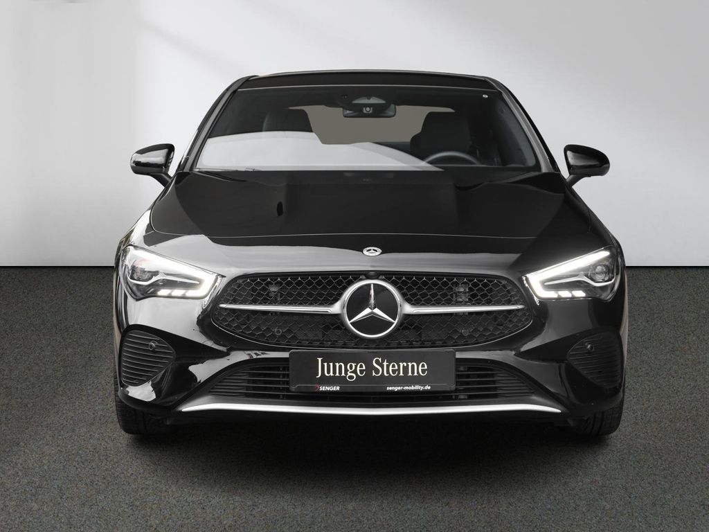 Mercedes-Benz CLA 180 2024