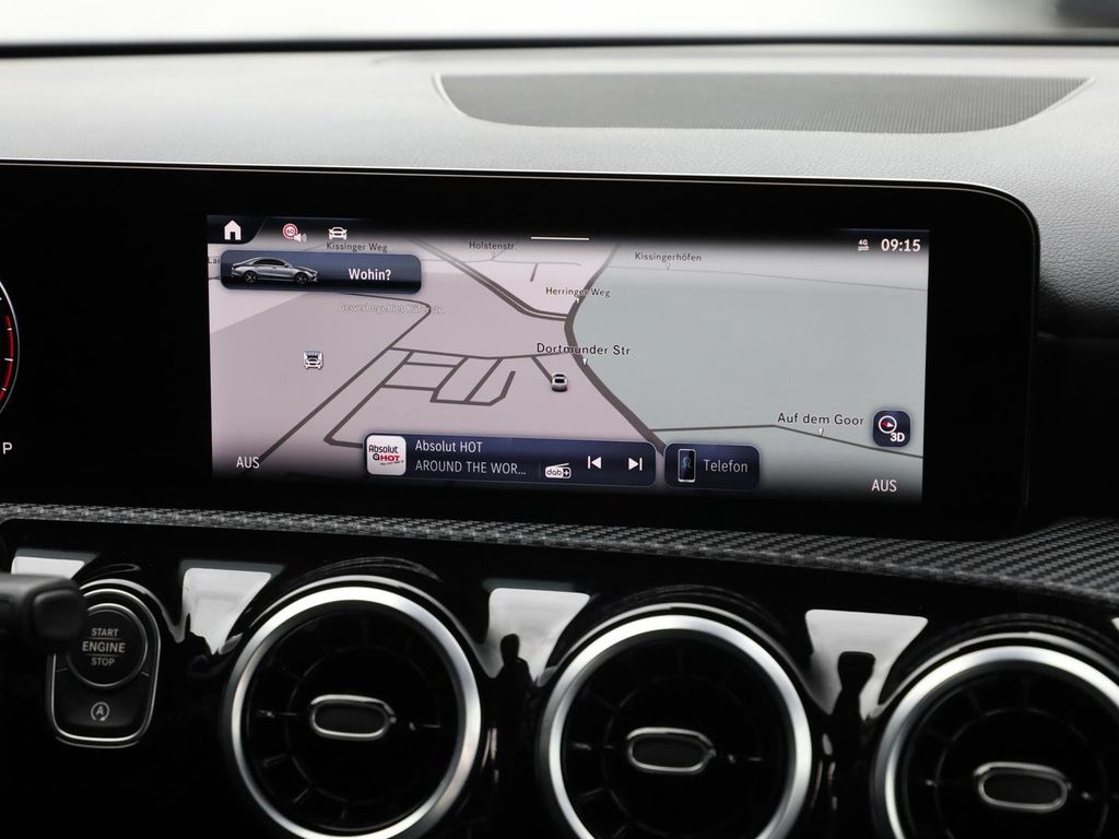 Mercedes-Benz CLA 180 2024