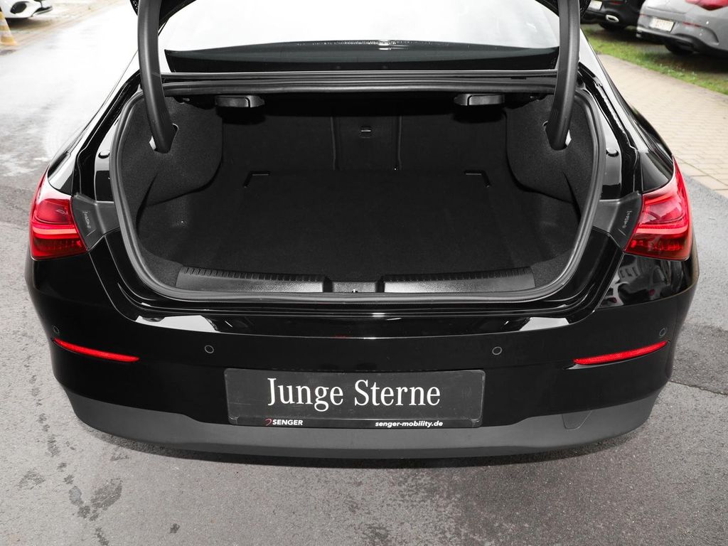 Mercedes-Benz CLA 180 2024