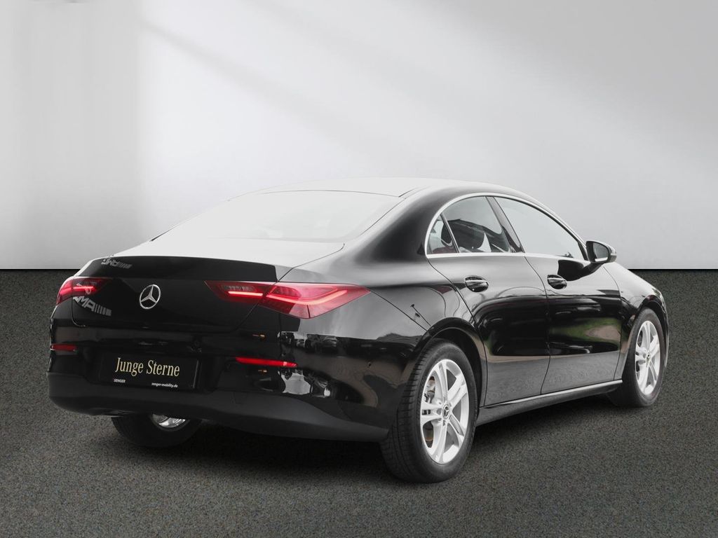 Mercedes-Benz CLA 180 2024