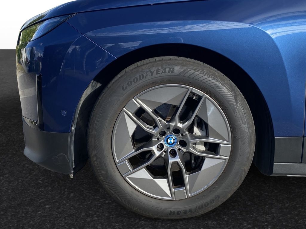 BMW iX 2022