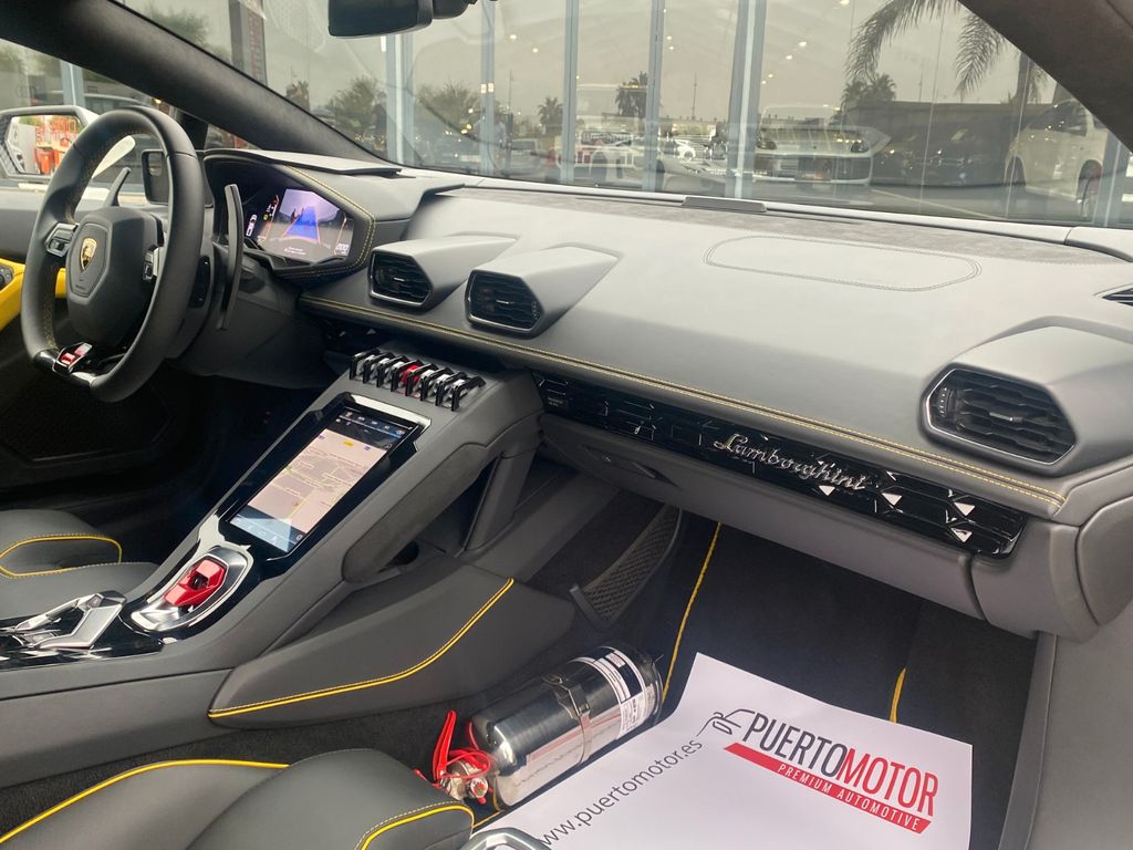 Lamborghini Huracán 2023