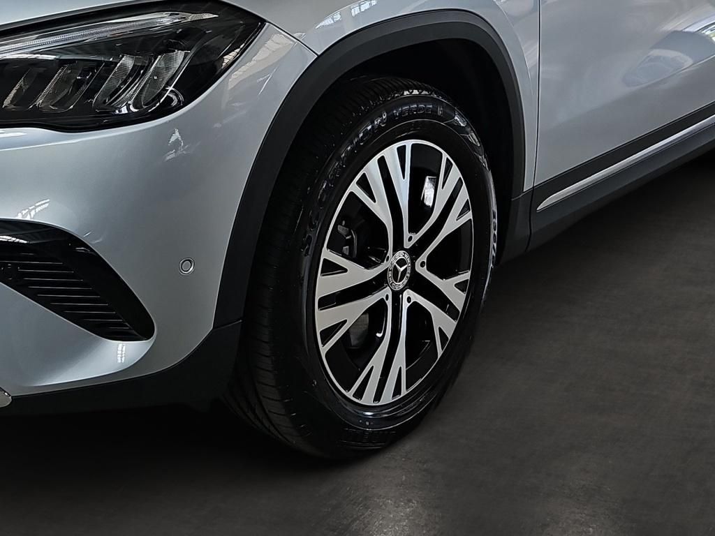 Mercedes-Benz GLA 220 2024