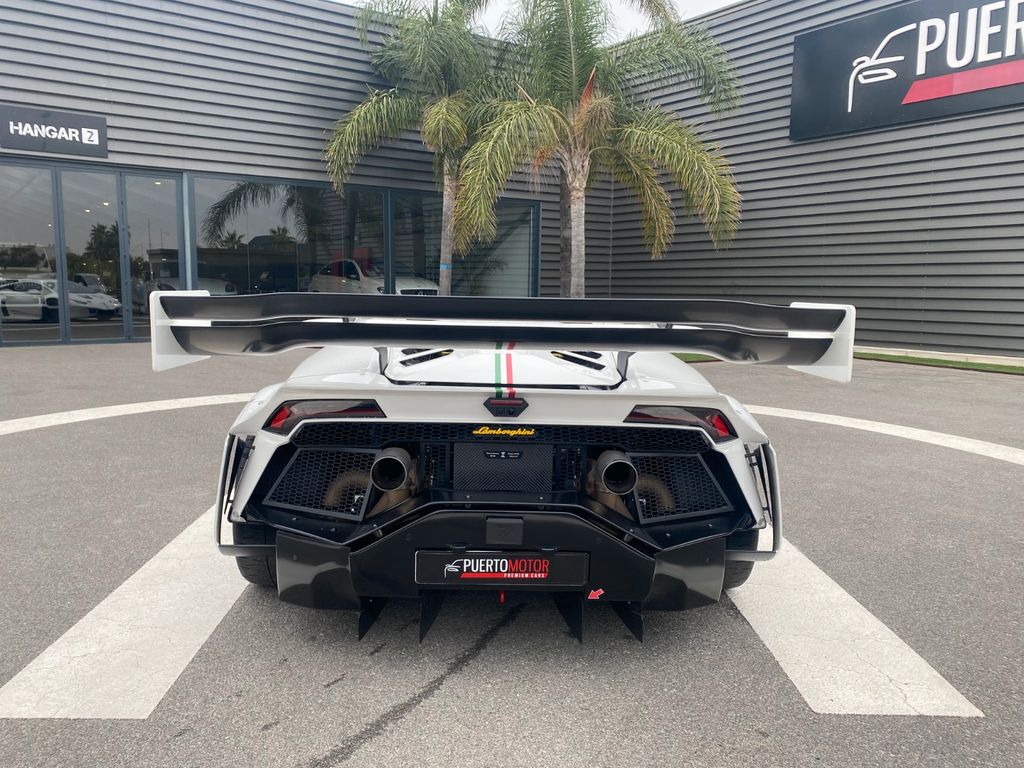 Lamborghini Huracán 2023