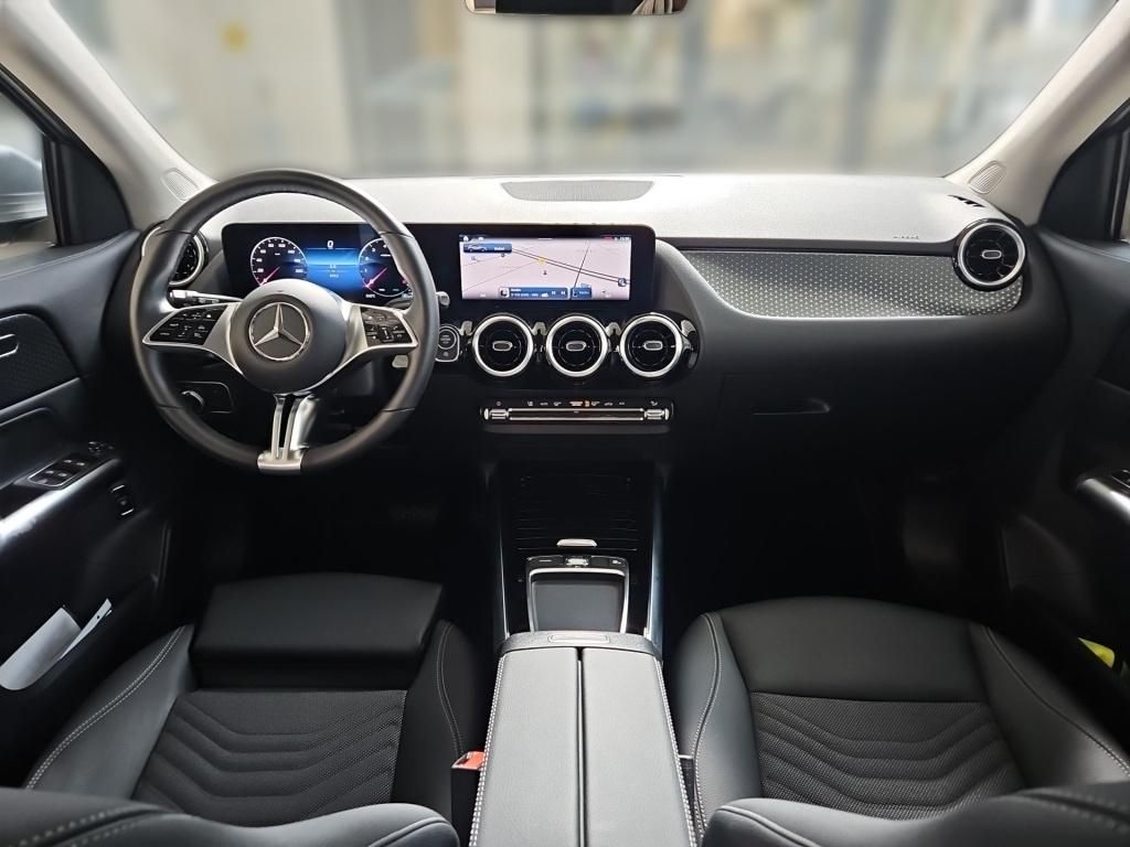 Mercedes-Benz GLA 220 2024