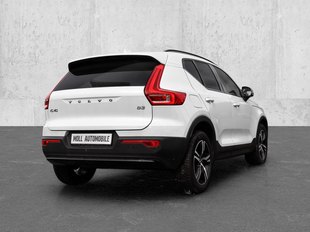 Volvo XC40 2023