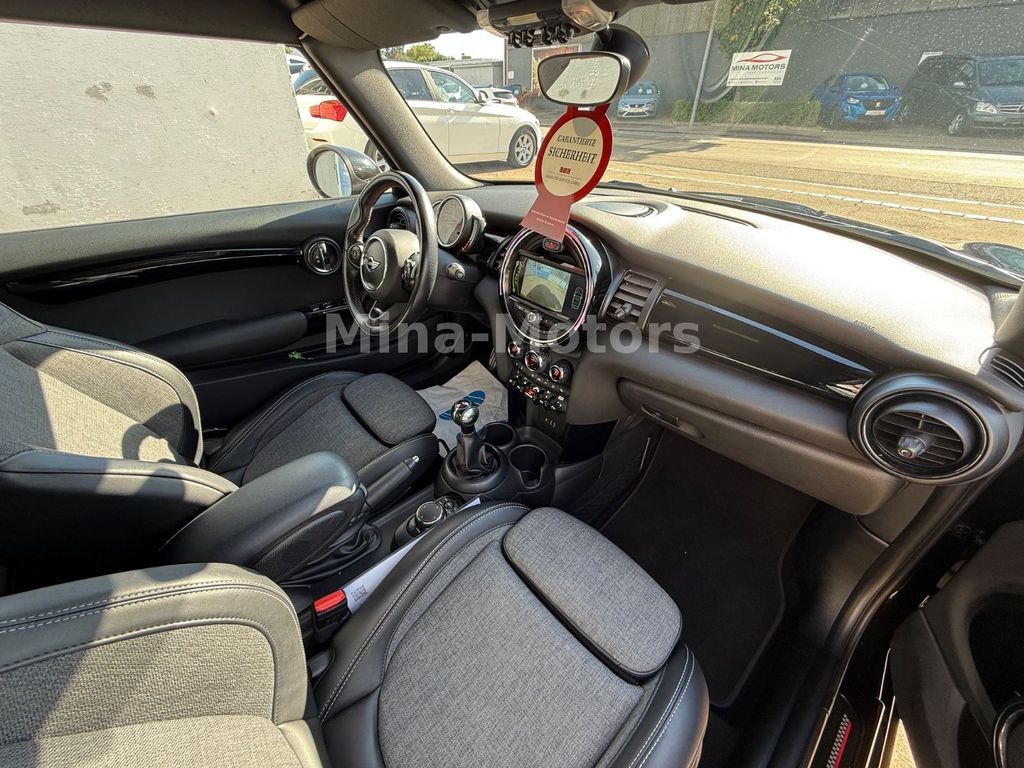 MINI Cooper 2018