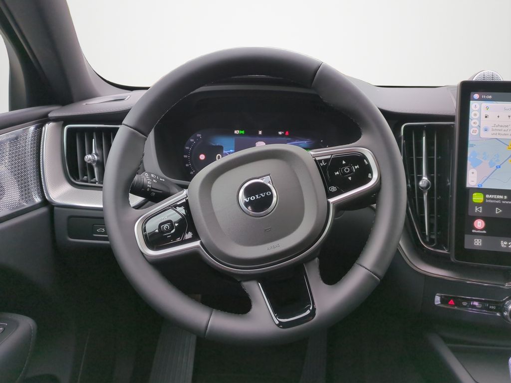 Volvo XC60 2025