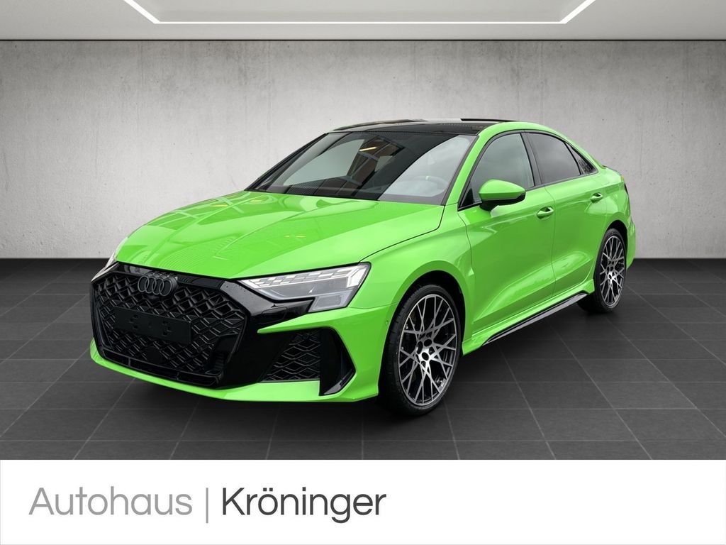 Audi RS3 2025