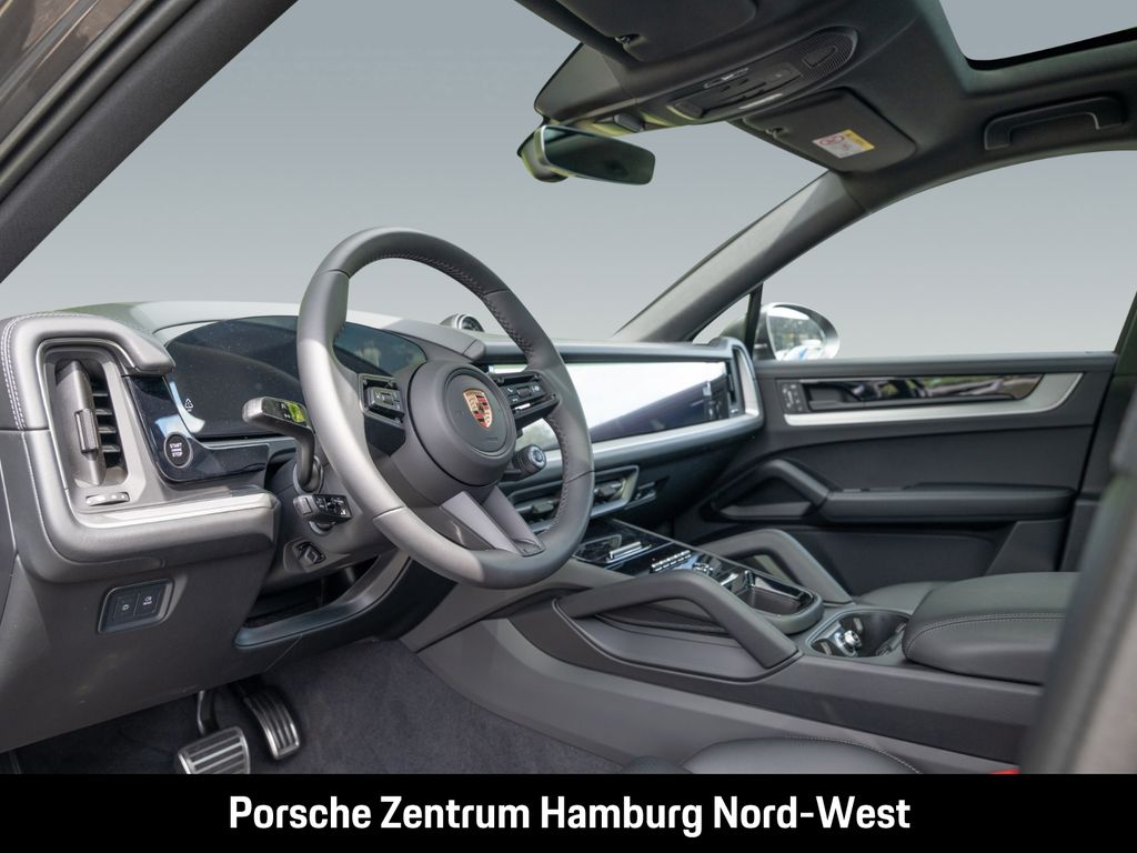 Porsche Cayenne 2025